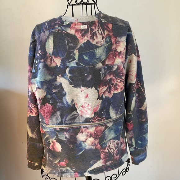Obey Floral Sweatshirt - Picture 2 of 6